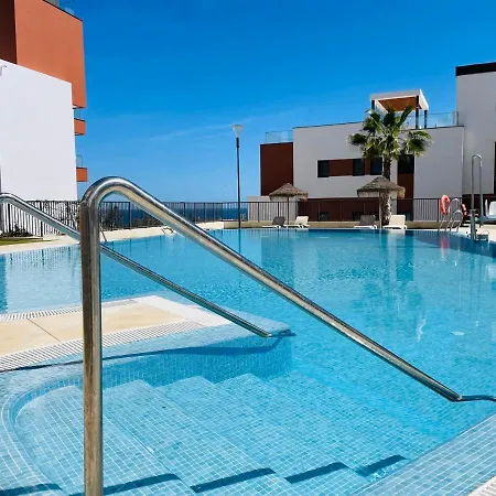 Little Dream - Luxury Retreat *